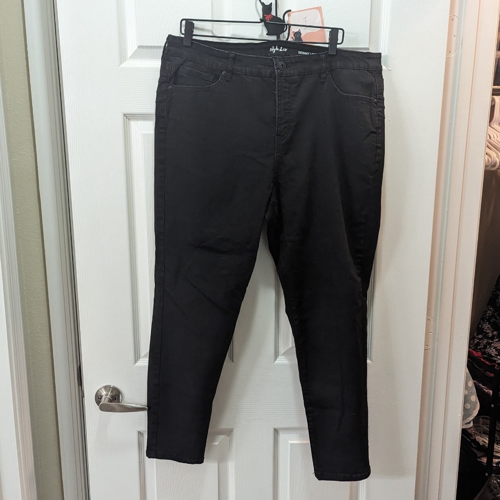 Style & Co black skinny jeans 18W